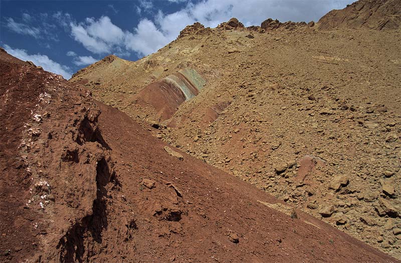53a-sand_and_rocks
